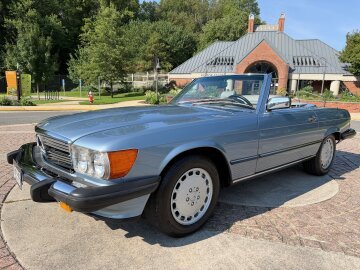 1986 Mercedes-Benz 560SL