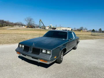 1986 Oldsmobile Cutlass Supreme Coupe
