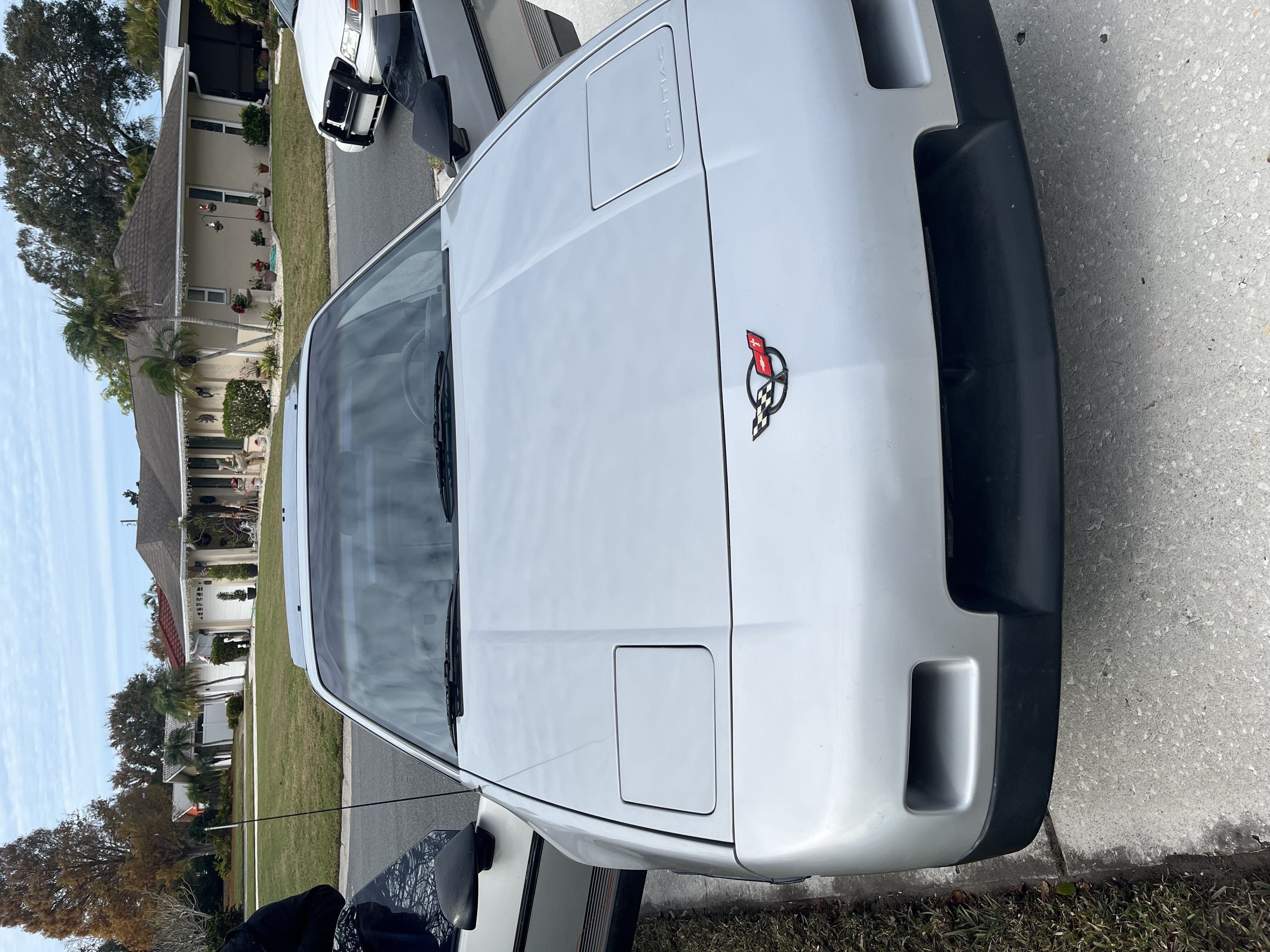 1986 Pontiac Fiero SE