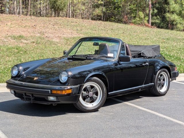 1986 Porsche 911 Carrera Cabriolet