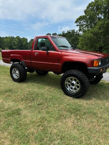 Photo 1 for 1986 Toyota Pickup 4x4 Regular Cab for Sale by Owner