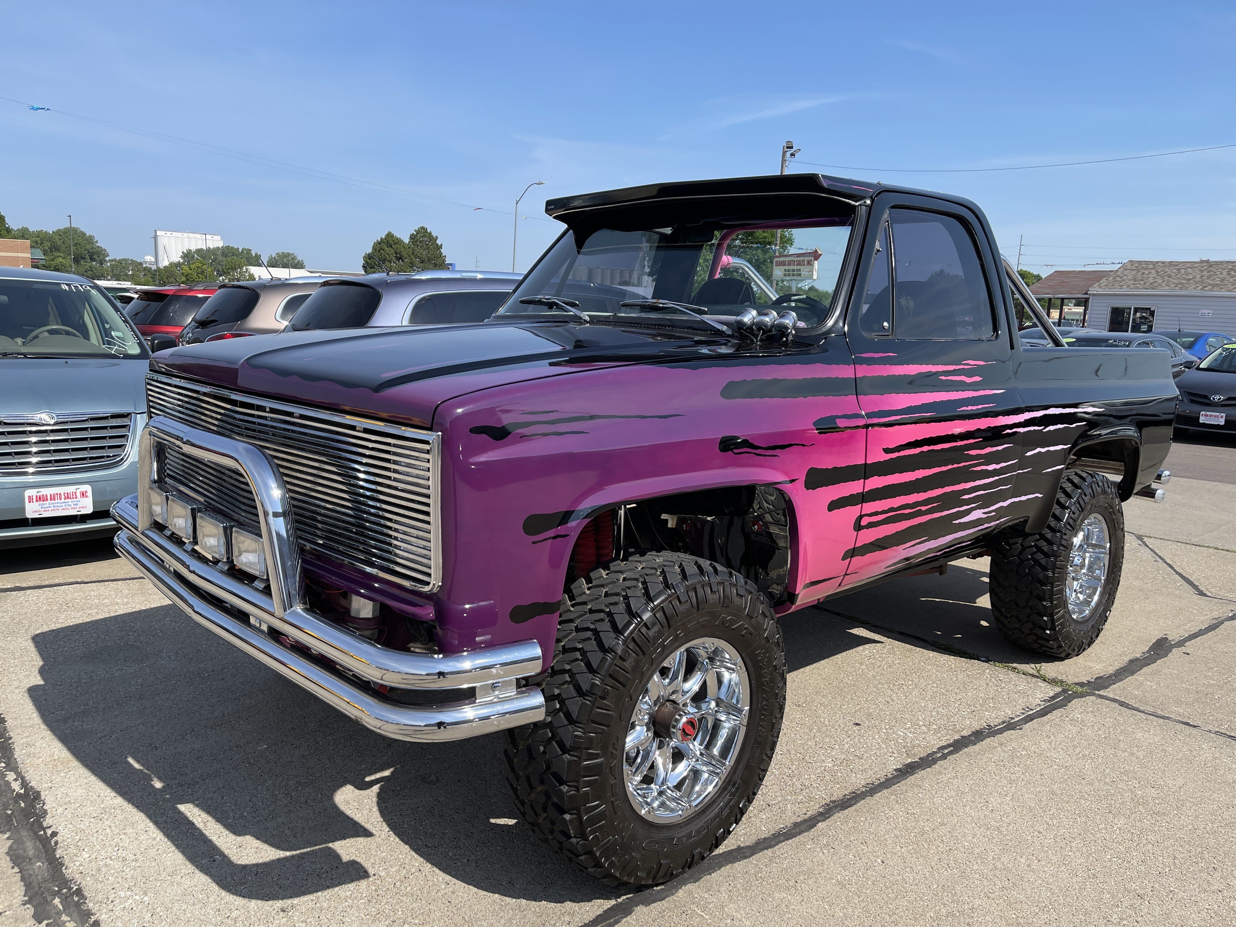 1987 Chevy K5 Blazer Vintage Truck Hoodie – Black X-Large Retro Graphic Pullover For Car Lovers & Casual Wear