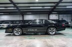 Thumbnail Photo 2 for 1987 Chevrolet Camaro IROC-Z Coupe