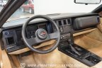Thumbnail Photo 2 for 1987 Chevrolet Corvette Coupe