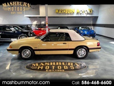 Photo 1 for 1987 Ford Mustang LX Convertible