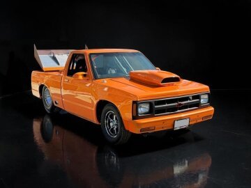 1987 GMC S15 Pickup 2WD Regular Cab