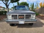 Thumbnail Photo 1 for 1987 GMC Suburban