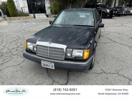 Photo 1 for 1987 Mercedes-Benz 300D