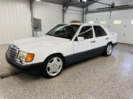 Photo 1 for 1987 Mercedes-Benz 300D Turbo for Sale by Owner