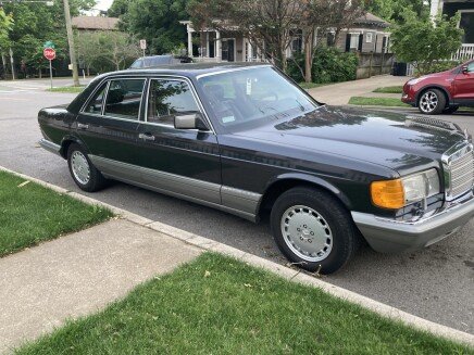 Photo 1 for 1987 Mercedes-Benz 420SEL for Sale by Owner