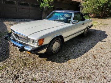 1987 Mercedes-Benz 560SL