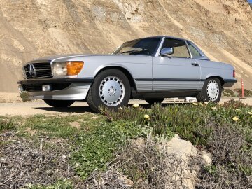 1987 Mercedes-Benz 560SL