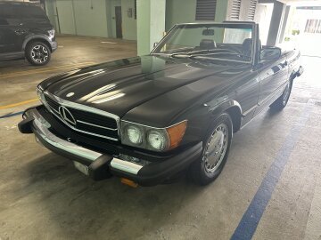 1987 Mercedes-Benz 560SL