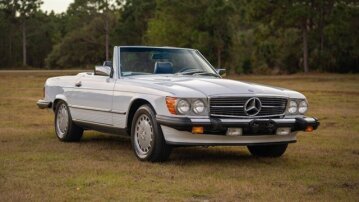 1987 Mercedes-Benz 560SL