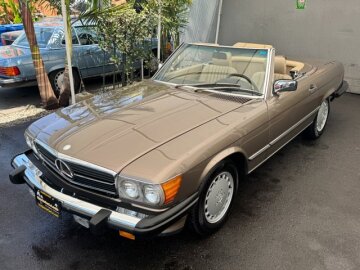 1987 Mercedes-Benz 560SL
