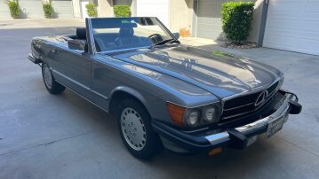 1987 Mercedes-Benz 560SL