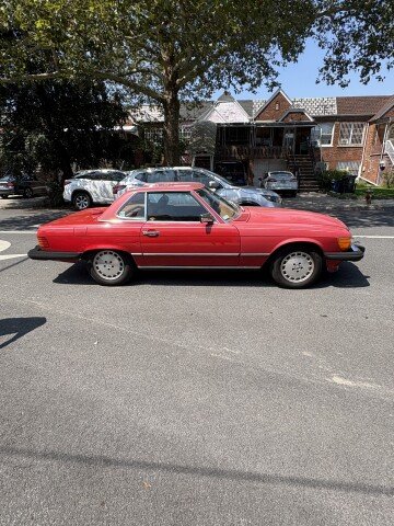 1987 Mercedes-Benz 560SL