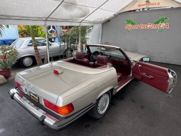 1987 Mercedes-Benz 560SL