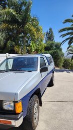 Thumbnail Photo 3 for 1987 Nissan Pickup 2WD King Cab SE for Sale by Owner