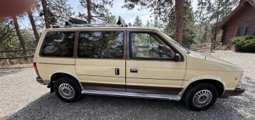 1987 Plymouth Voyager SE