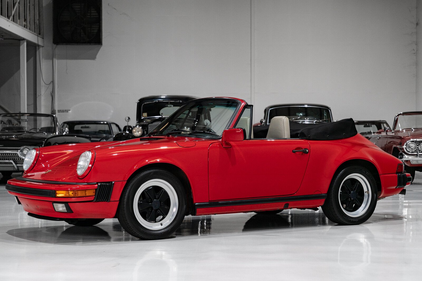 1987 Porsche 911 Carrera Cabriolet