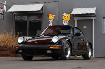 1987 Porsche 911 Carrera Coupe