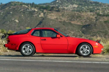 1987 Porsche 944 Turbo Coupe