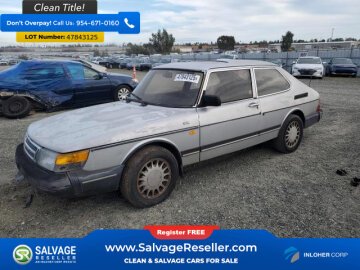 1987 Saab 900 S Hatchback