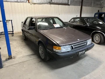 1987 Saab 9000 Turbo Sedan