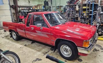 1987 Toyota Pickup 2WD Xtracab