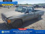 1987 Toyota Pickup 2WD Regular Cab Deluxe