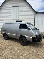 Thumbnail Photo 6 for 1987 Toyota Van 4WD for Sale by Owner