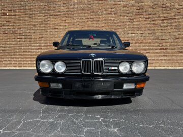 1988 BMW M5