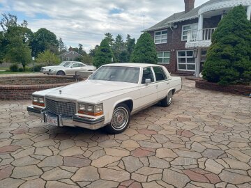 1988 Cadillac Brougham