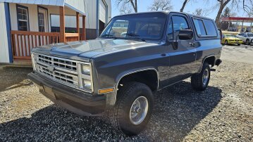 1988 Chevrolet Blazer 4WD 2-Door