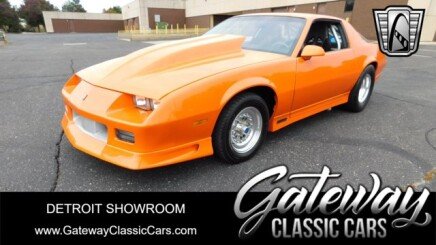 Photo 1 for 1988 Chevrolet Camaro Coupe