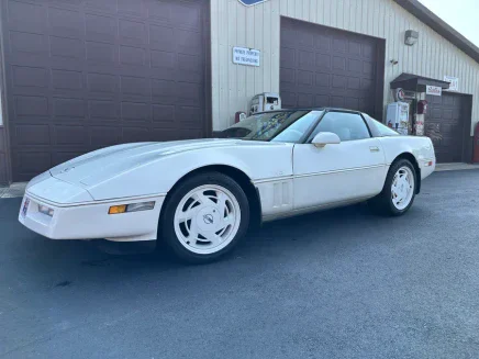 Photo 1 for 1988 Chevrolet Corvette