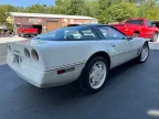 Thumbnail Photo 1 for 1988 Chevrolet Corvette