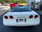Thumbnail Photo 3 for 1988 Chevrolet Corvette