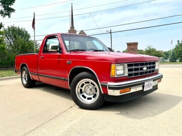 1988 Chevrolet S10 Pickup 2WD Regular Cab