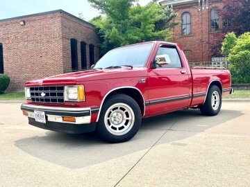 1988 Chevrolet S10 Pickup 2WD Regular Cab