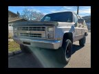 Thumbnail Photo 5 for 1988 Chevrolet Suburban 4WD for Sale by Owner