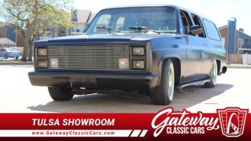 1988 Chevrolet Suburban 2WD