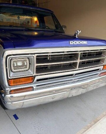 1988 Dodge D/W Truck