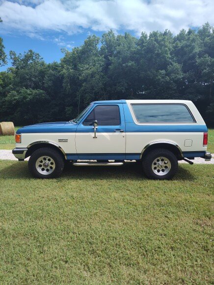 Photo 1 for 1988 Ford Bronco XLT for Sale by Owner