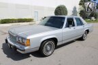 Thumbnail Photo 4 for 1988 Ford Crown Victoria LX Sedan