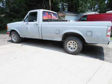 Photo 1 for 1988 Ford F150 2WD Regular Cab for Sale by Owner