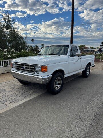 1988 Ford F150 2WD Regular Cab XL