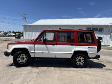 1988 Isuzu Trooper II 4-Door