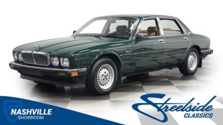 Photo 1 for 1988 Jaguar XJ6